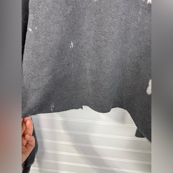 AC/DC women’s tie dye raw edge cropped sweatshirt. Size 3X. - Picture 5 of 5